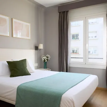 Apartament Casa Cosi - Casanova 5 Barcelona Zewnętrze zdjęcie